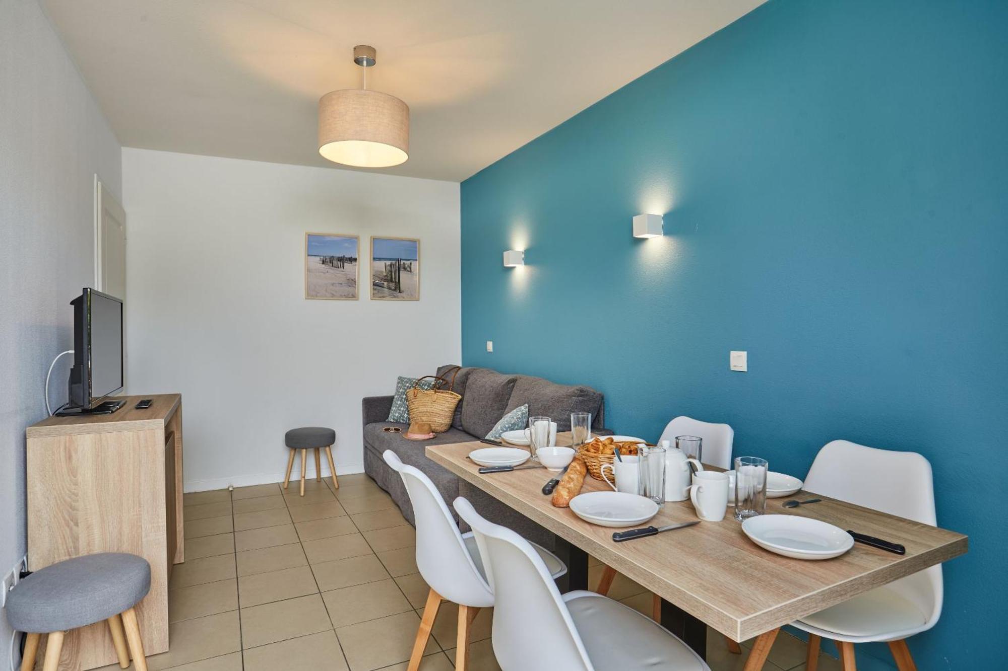Residence Odalys Terre Marine Saint-Pierre-d'Oleron Exteriör bild